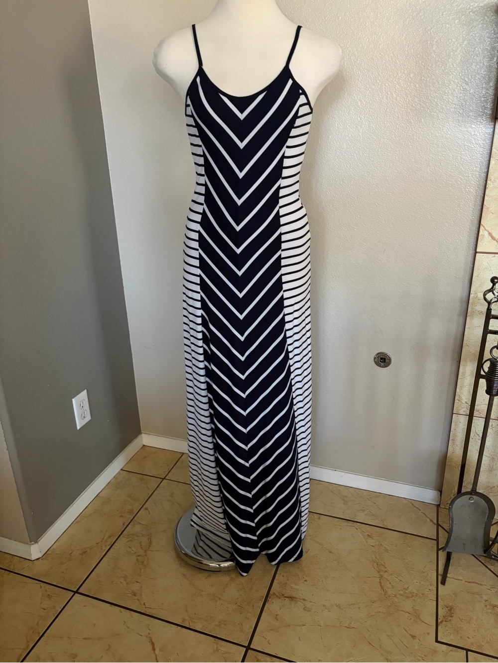 leshop Navy and White Striped Spaghetti Strap Maxi Dress